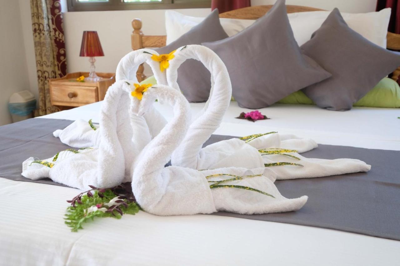 Hyde-Tide Guesthouse ลาดิก ภายนอก รูปภาพ