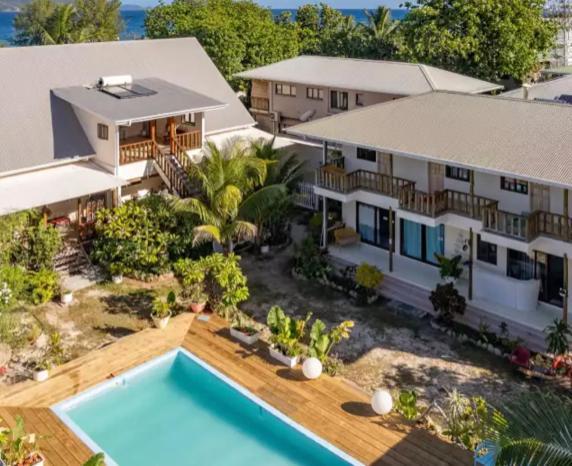Hyde-Tide Guesthouse ลาดิก ภายนอก รูปภาพ