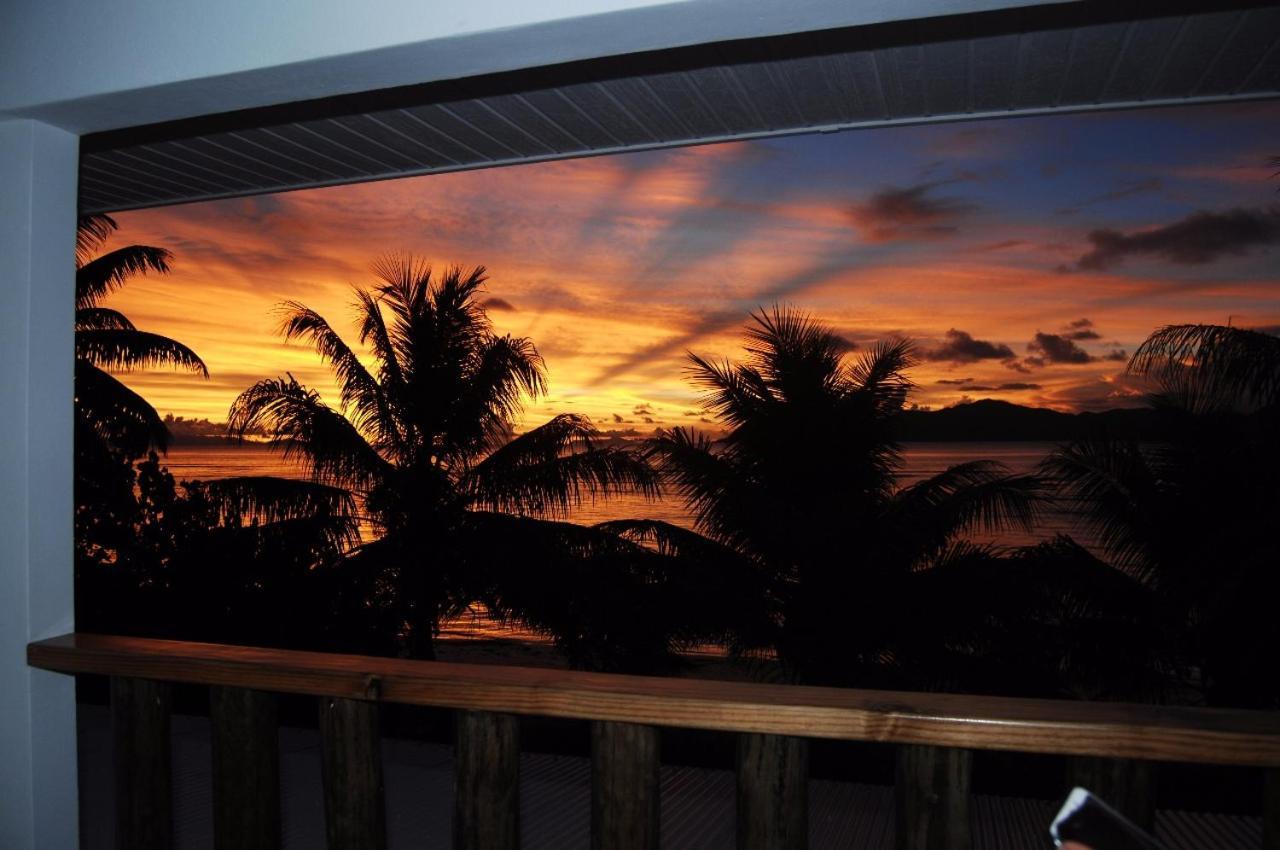 Hyde-Tide Guesthouse ลาดิก ภายนอก รูปภาพ